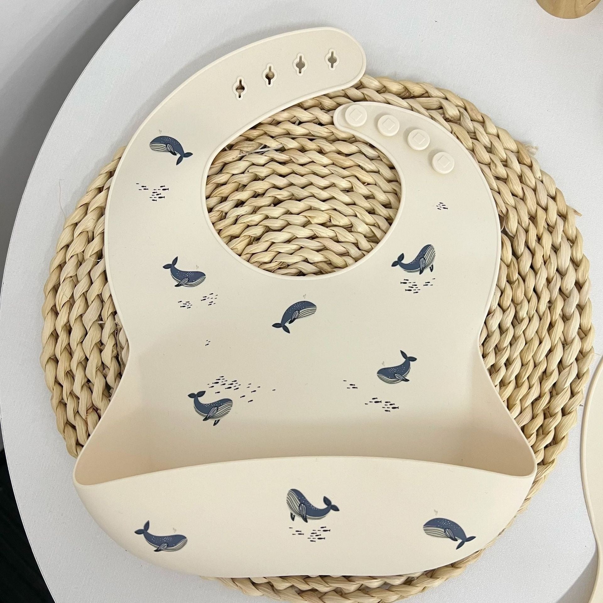 Denmark Mushie Bib Baby Eating Bib Super Soft Waterproof Baby Silicone Rice Pocket Anti-Dirty Feeding Artifac